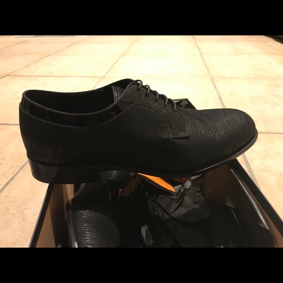 Men’s Louis Vuitton - Picture 3 of 5